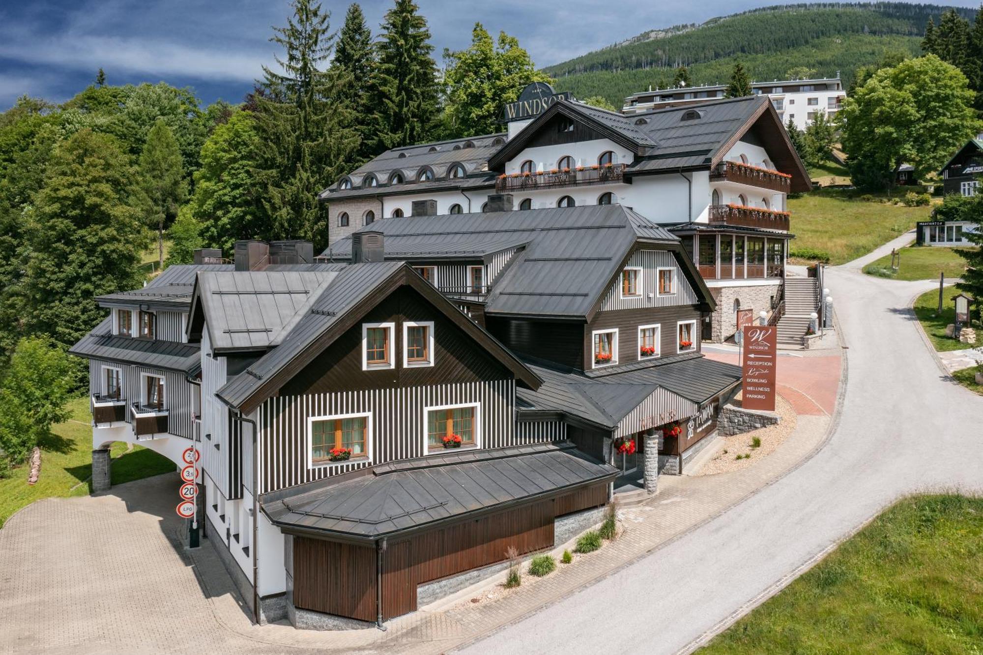 Wellness Hotel Windsor Špindlerŭv Mlýn Esterno foto
